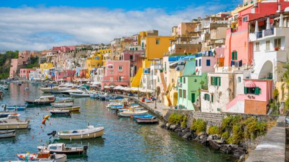 Procida, Capitale italiana della Cultura 2021: arriva la candidatura