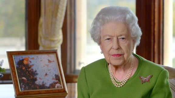 La Regina Elisabetta e quel commovente messaggio sul trascorrere del tempo