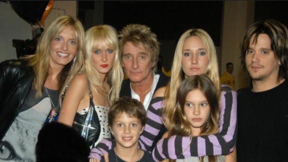 Rod Stewart appare in una rara foto di famiglia