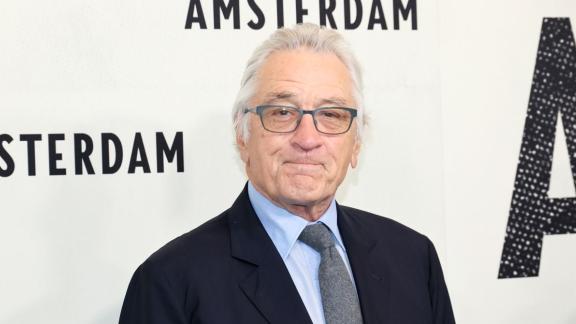 Robert De Niro padre per la settima volta