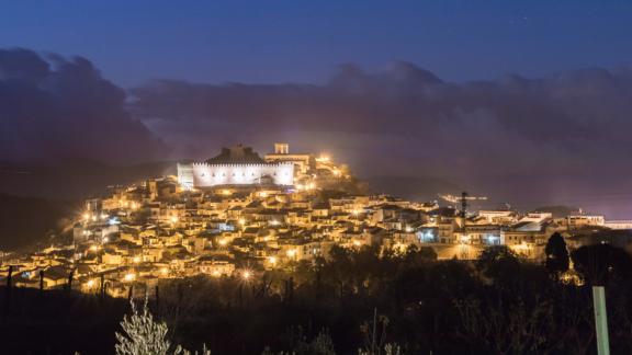 Splendido borgo siciliano promuove il turismo con un voucher