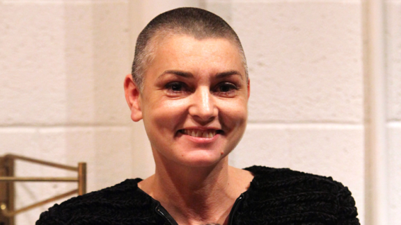 Sinead O'Connor cancella tutti i suoi show