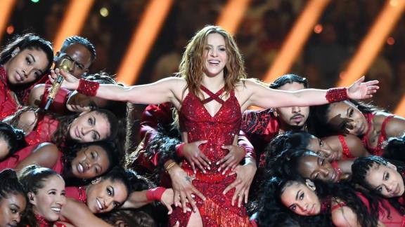 Shakira attacca nuovamente l'ex Piqué
