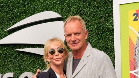 Sting si perde nella metropolitana della sua città natale: le foto