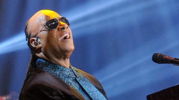 Stevie Wonder: arrivano due nuove canzoni
