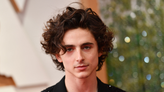 Venezia 79: ecco le prime immagini del film interpretato da Timothée Chalamet