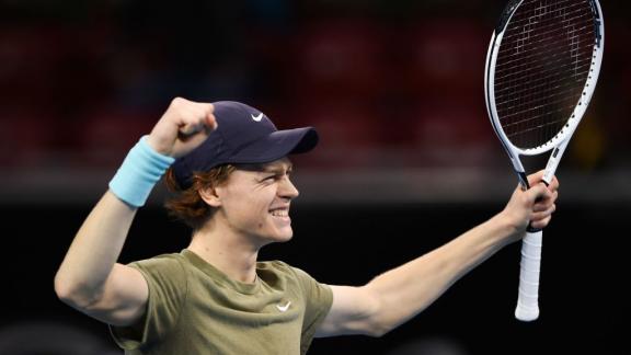 Jannik Sinner. La storia tutta italiana del tennista che ha incantato il mondo