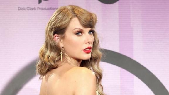 Taylor Swift buon compleanno