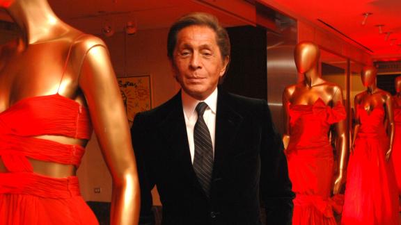 Valentino: 90 anni nel segno dello stile