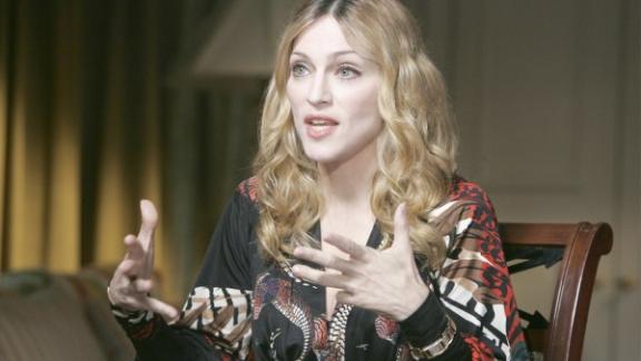 Gli abiti di scena di Madonna in mostra a Los Angeles