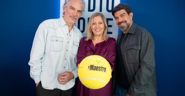 Pierfrancesco Favino e Andrea Di Stefano ospiti di Radio Monte Carlo. Le foto più belle