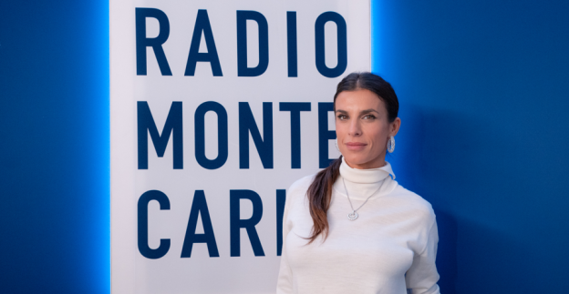 Elisabetta Canalis ospite di Radio Monte Carlo: le foto più belle
