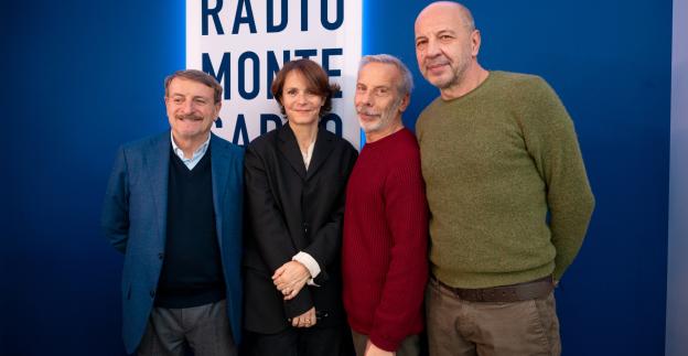 Aldo, Giovanni e Giacomo e Sophie Chiarello ospiti di Radio Monte Carlo: le foto più belle