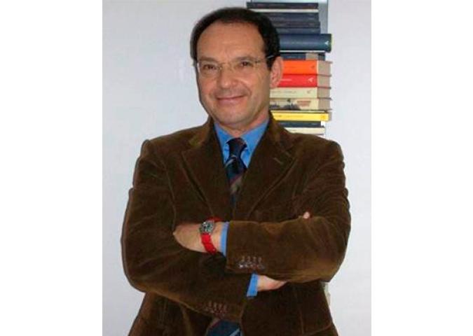 WALTER PASSERINI Esperto e Giornalista de La Stampa, il consulente aziendale