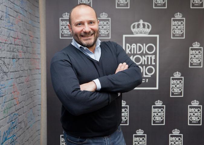 DOTT. ALBERTO CAPUTO Sessuologo dello IES (Istituto Evoluzione Sessuale), le bambole e bamboli gonfiabili