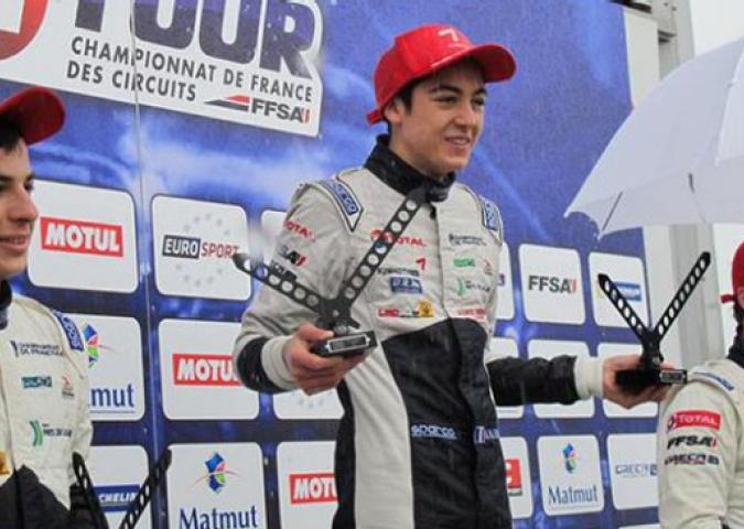 JEAN ALESI Pilota F1, assiste ai test di F4 di suo figlio Giuliano e racconta la pressione sull'erede e le differenze fra la sua Formula 1 e quella di oggi