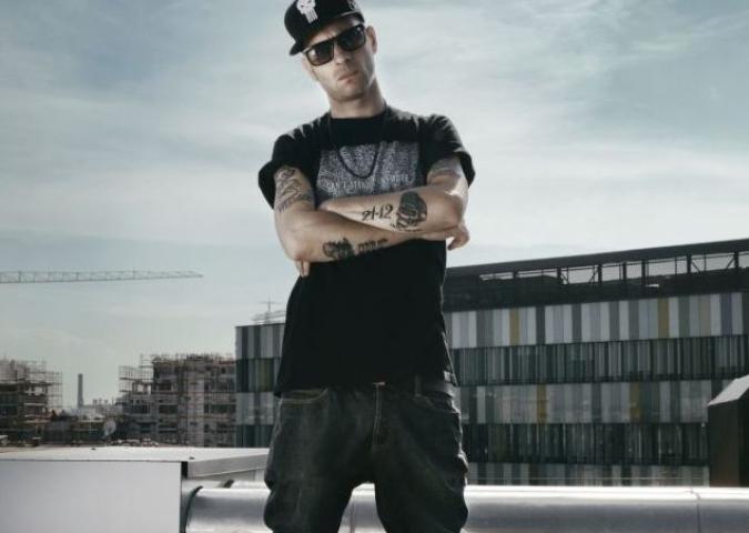CLEMENTINO Ospite, Festival di Sanremo