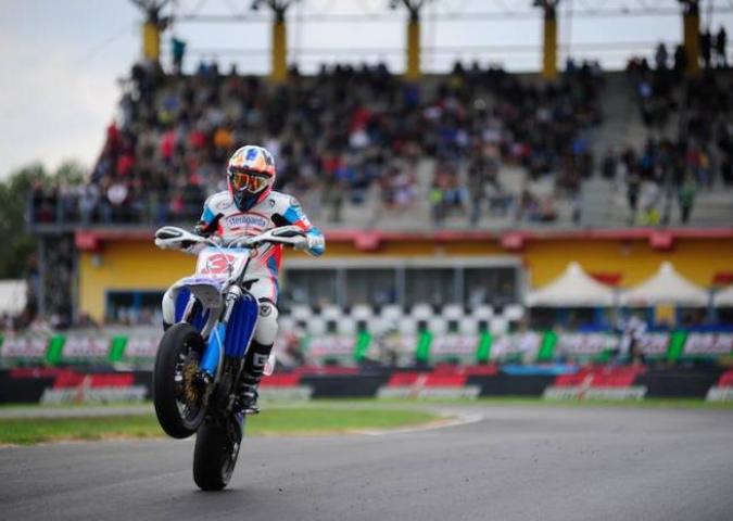 MAX BIAGGI Pilota motociclistico, il suo ritorno in pista agli Internazionali Supermoto di Viterbo