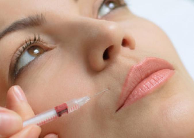 DOTT.SSA BUCCI Dermatologo plastico ed Esperto di Starbene, quando l’acido ialuronico è indispensabile per la pelle?