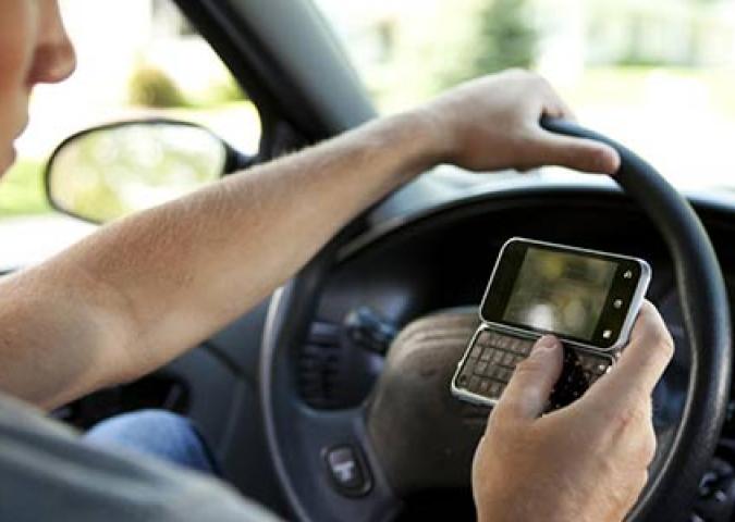 PAOLO CICCARONE, aumento degli incidenti stradali a causa del telefonino!