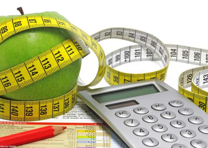 LUCA SPECIANI Medico Nutrizionista ed Esperto della rivista Starbene, ha ancora senso contare le calorie per dimagrire? 