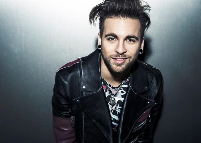 ALESSIO BERNABEI: l'intervista di Radio Festival