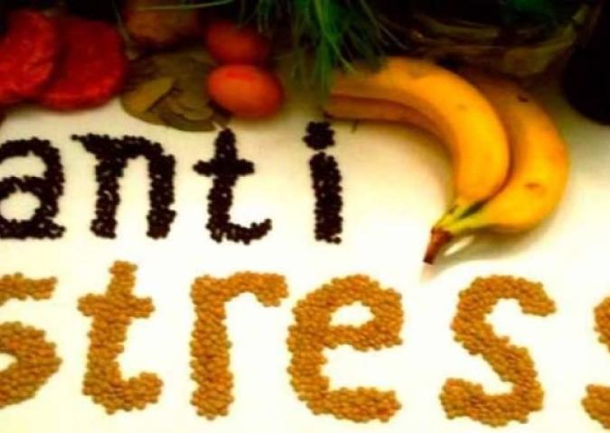 CARLA LERTOLA Medico dietologo ed Esperto di Starbene, la dieta antistress