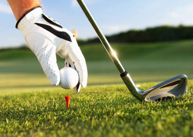 In studio MASSIMO DE LUCA Giornalista e Direttore della rivista ‘Il mondo del Golf”, il Water Golf Challenge a Milano 