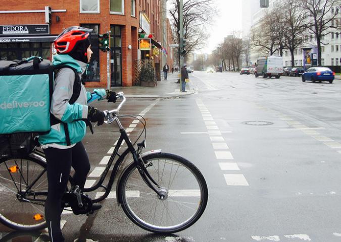 POCHI SOLDI E SCARSE TUTELE: MA OCCORRONO NORME AD HOC PER I RIDERS?