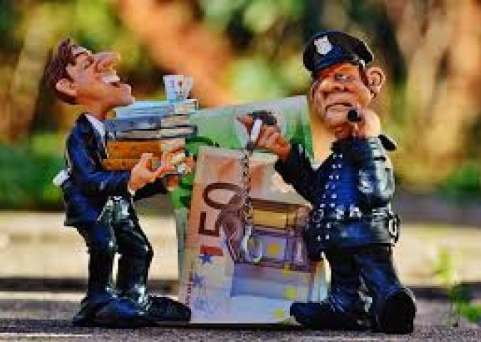 SCOPERTI 13.000 EVASORI TOTALI: MA PERCHE' L'ITALIA NON BATTE L'EVASIONE?