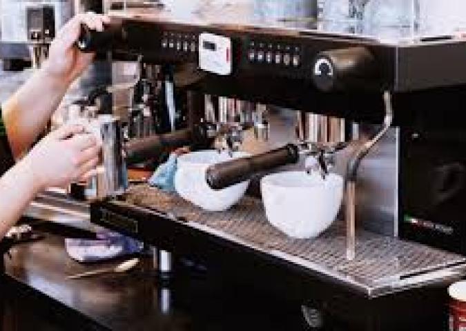 IL BAR DEL CIRCOLO? DEVE PAGARE LE TASSE SE FA BUSINESS COME GLI ALTRI