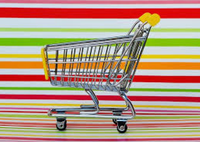 CENTRI COMMERCIALI CHIUSI LA DOMENICA: MA COSA ACCADRA' AI DIPENDENTI?
