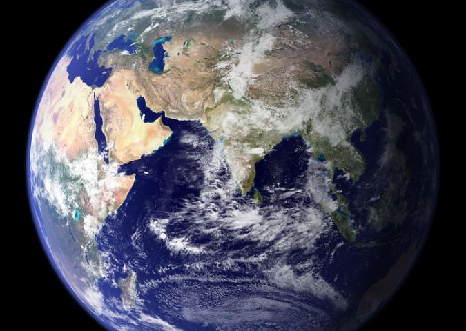 Clima e ambiente: ‘Per salvare il pianeta, l’uomo non si consideri centro del mondo.’