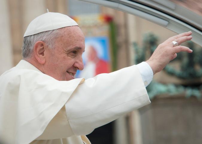 Papa Francesco ad Abu Dhabi: la prima volta di un pontefice nella penisola arabica.