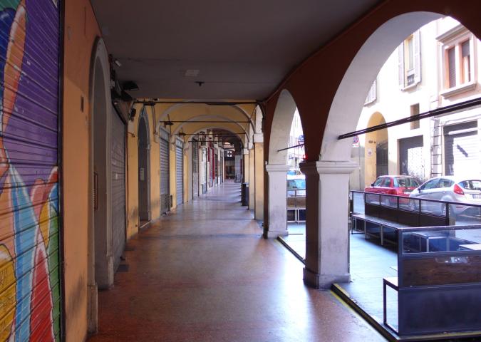 Negozi chiusi alla domenica… Ma chi pensa ai diritti dei consumatori?