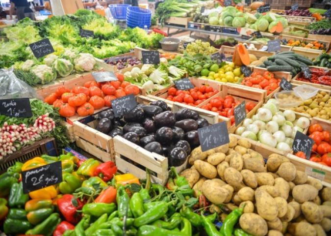 Legambiente: un terzo di frutta e verdura è inquinata da pesticidi.