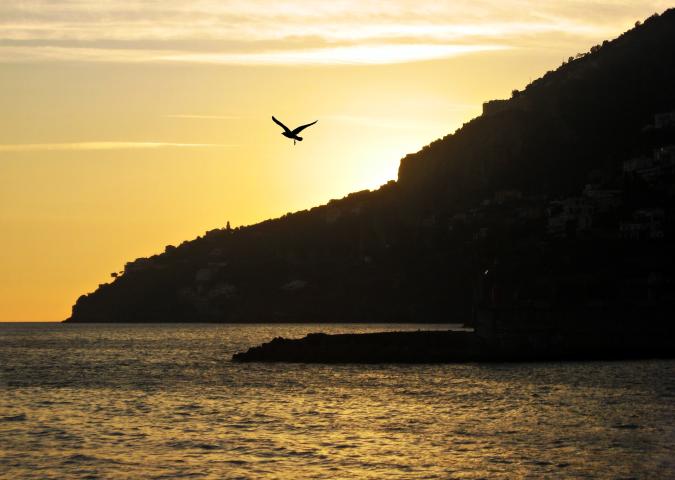 La costa amalfitana al tramonto.