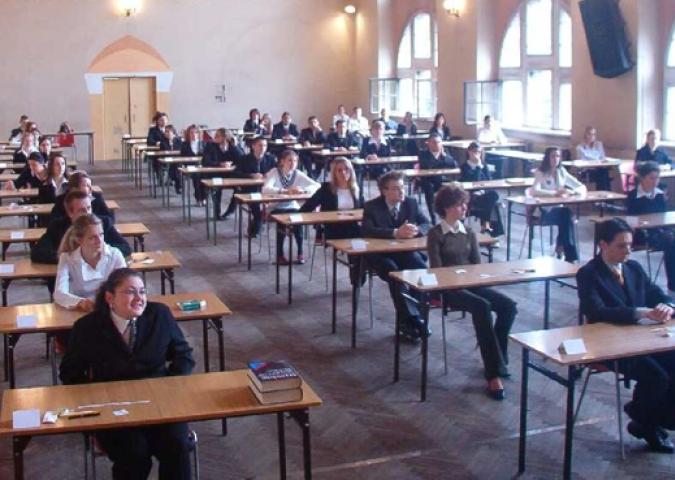 DA UNGARETTI AL GENERALE DALLA CHIESA: MATURANDI TRA CULTURA E ATTUALITA'