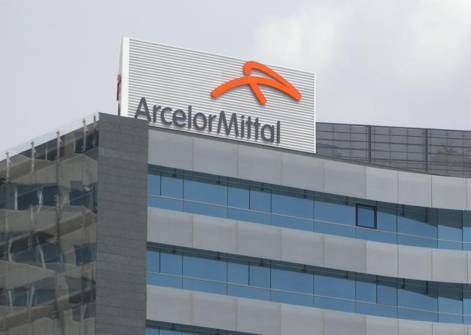 Ex-Ilva: ArcelorMittal rivuole lo scudo e pensa a 5mila esuberi.