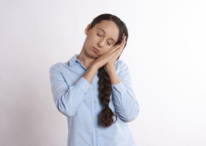 Nel weekend si torna all'ora solare: come evitare il jet lag?