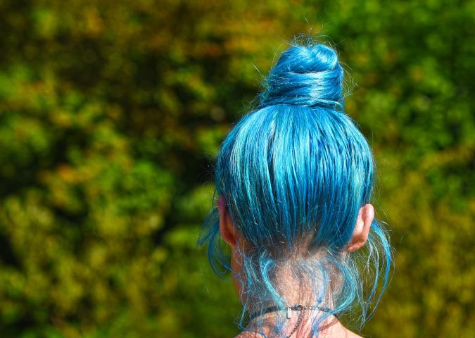 Scampia, preside vara dress code per gli studenti ma i genitori insorgono.