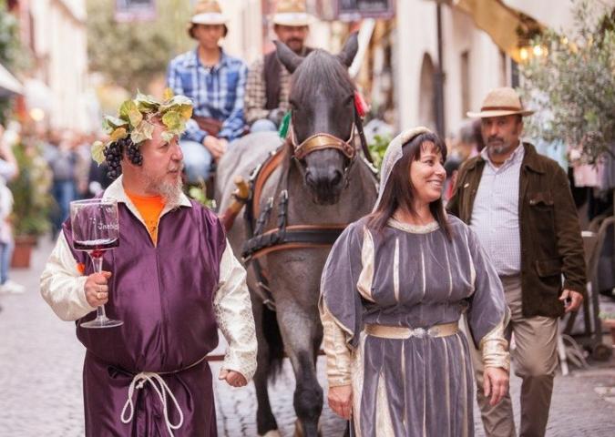 L’appuntamento del weekend: Bardolino, la festa dell’uva...