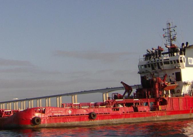 Migranti, la Libia mette al bando le ONG nel nuovo accordo con l’Italia.