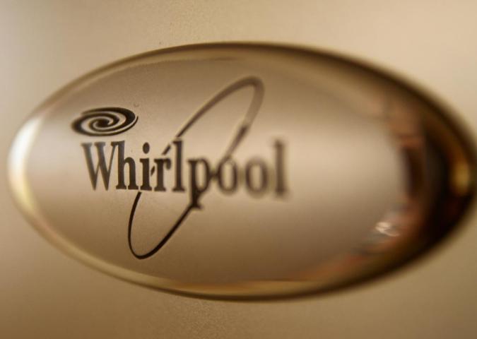 Whirpool, stop alle attività produttive a Napoli.