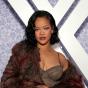 Rihanna si diverte tra il pubblico al concerto di Mariah Carey