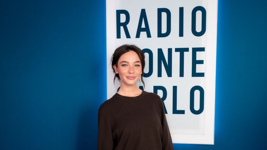 Matilda De Angelis ospite di Radio Monte Carlo: le foto più belle