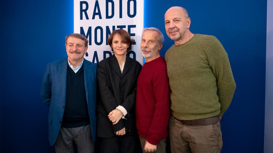 Aldo, Giovanni e Giacomo e Sophie Chiarello ospiti di Radio Monte Carlo: le foto più belle