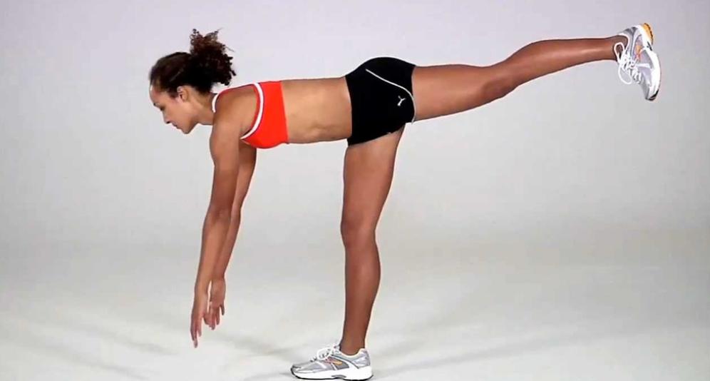 I dodici esercizi per un corpo perfetto