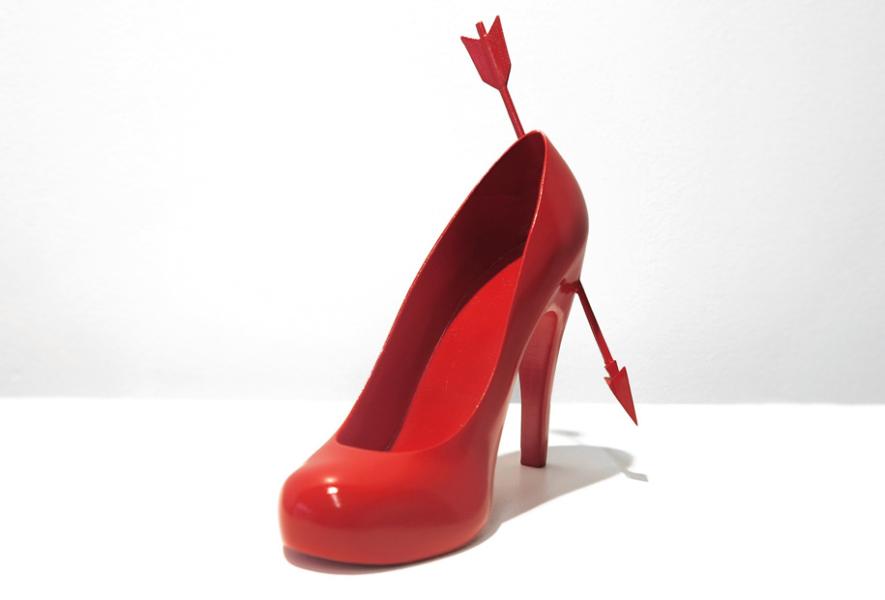 Le scarpe-scultura del designer Sebastian Errazuriz 