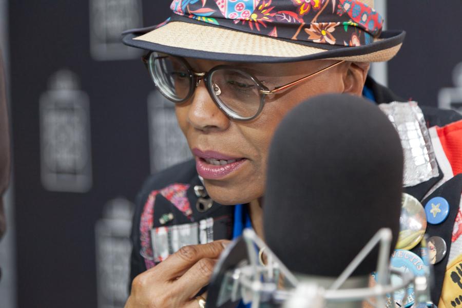 Dee Dee Bridgewater
